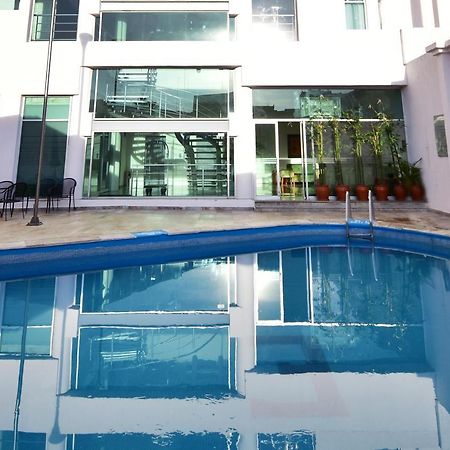 Mision Leon Hotel Luaran gambar