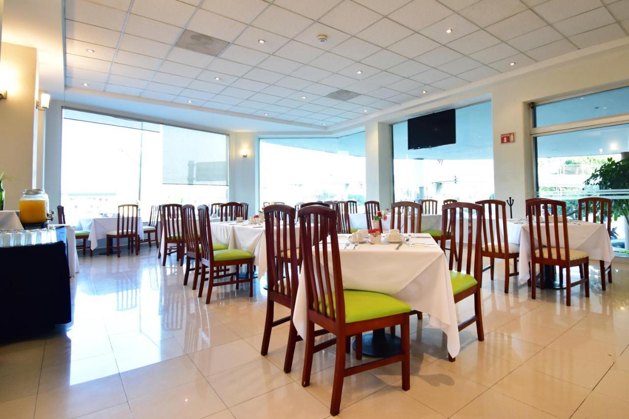 Mision Leon Hotel Luaran gambar