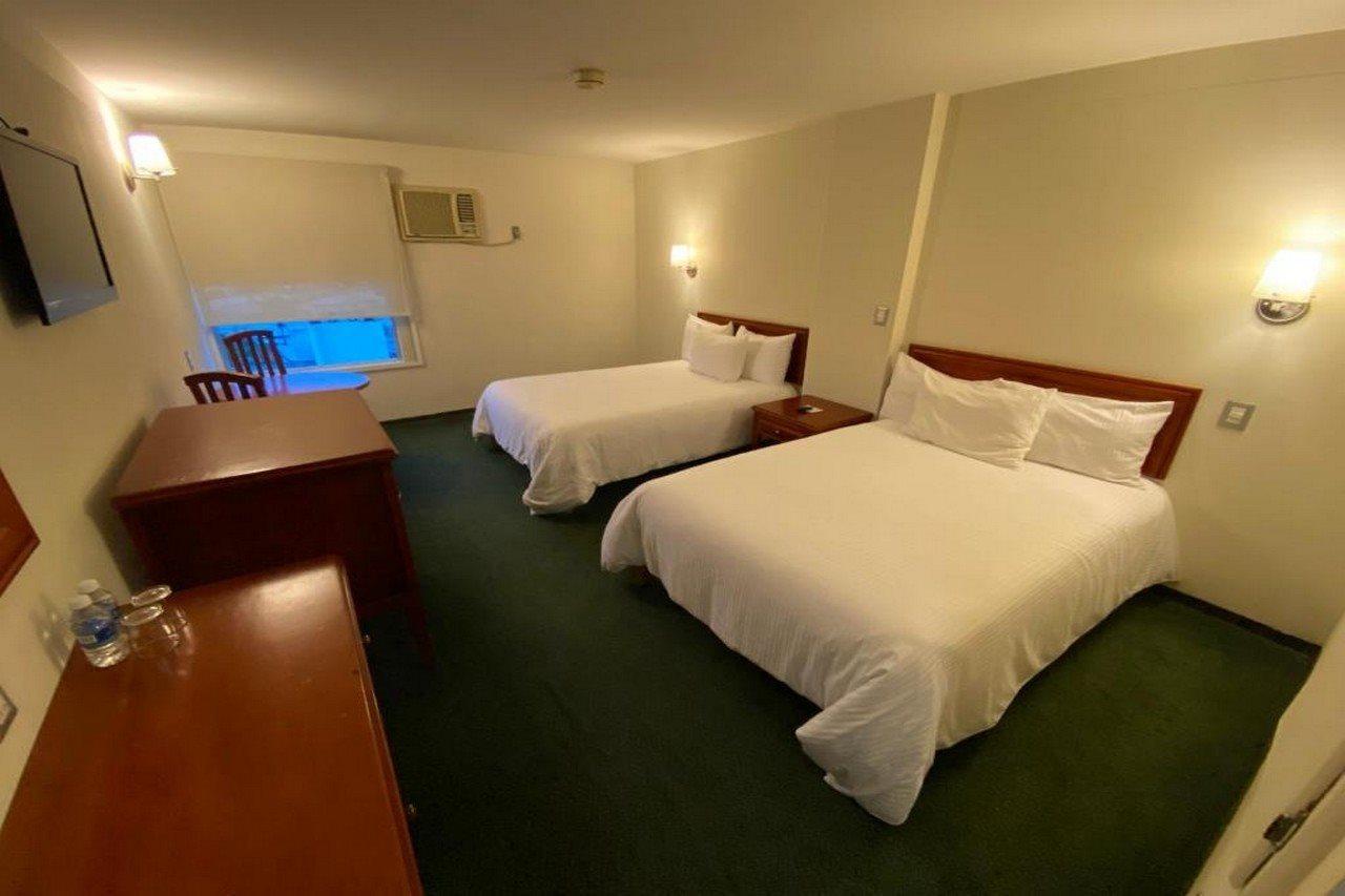 Mision Leon Hotel Luaran gambar