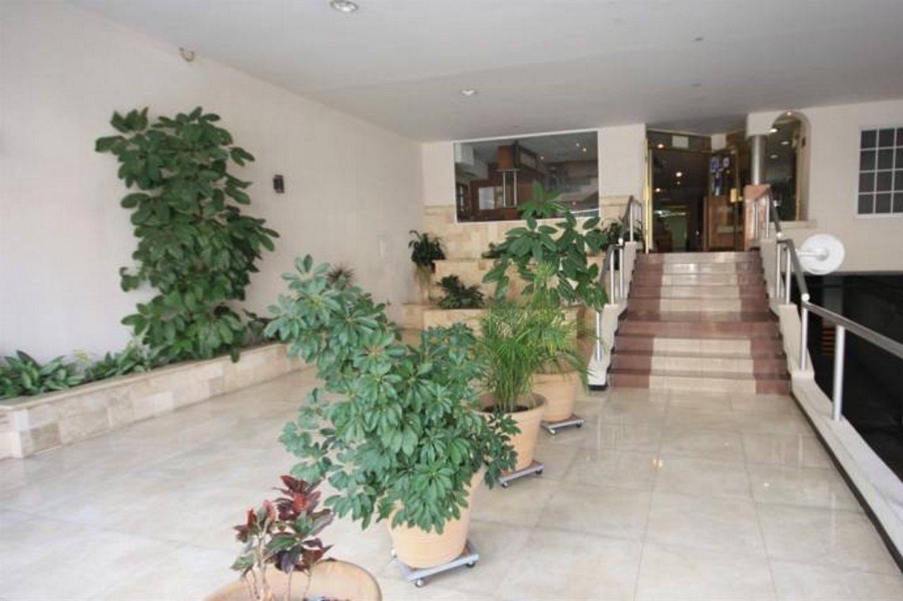 Mision Leon Hotel Luaran gambar